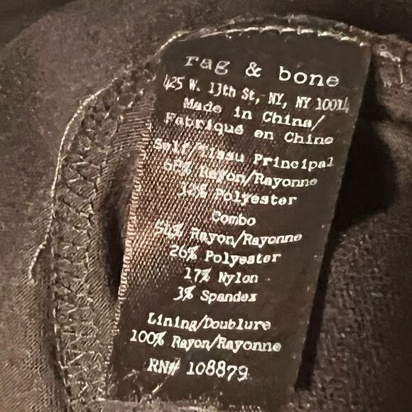 Rag & Bone Revolve
Erin Sleeveless Two-Tone Fit and Flare Party Dress Sz - Picture 9 of 9